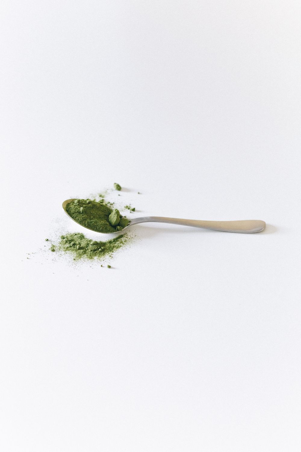 Cuillère de matcha en poudre